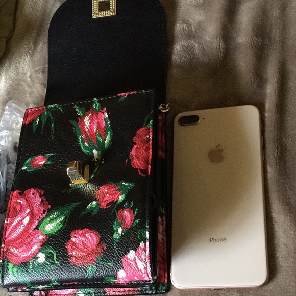 NEW ❤️Betsey Johnson Crossbody Bag - Picture 5 of 6